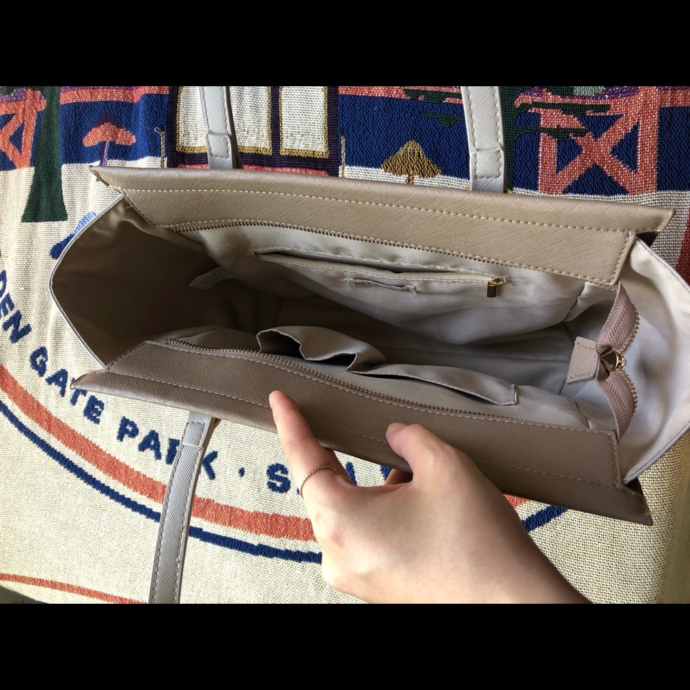 Beige Handbag - Picture 6 of 7
